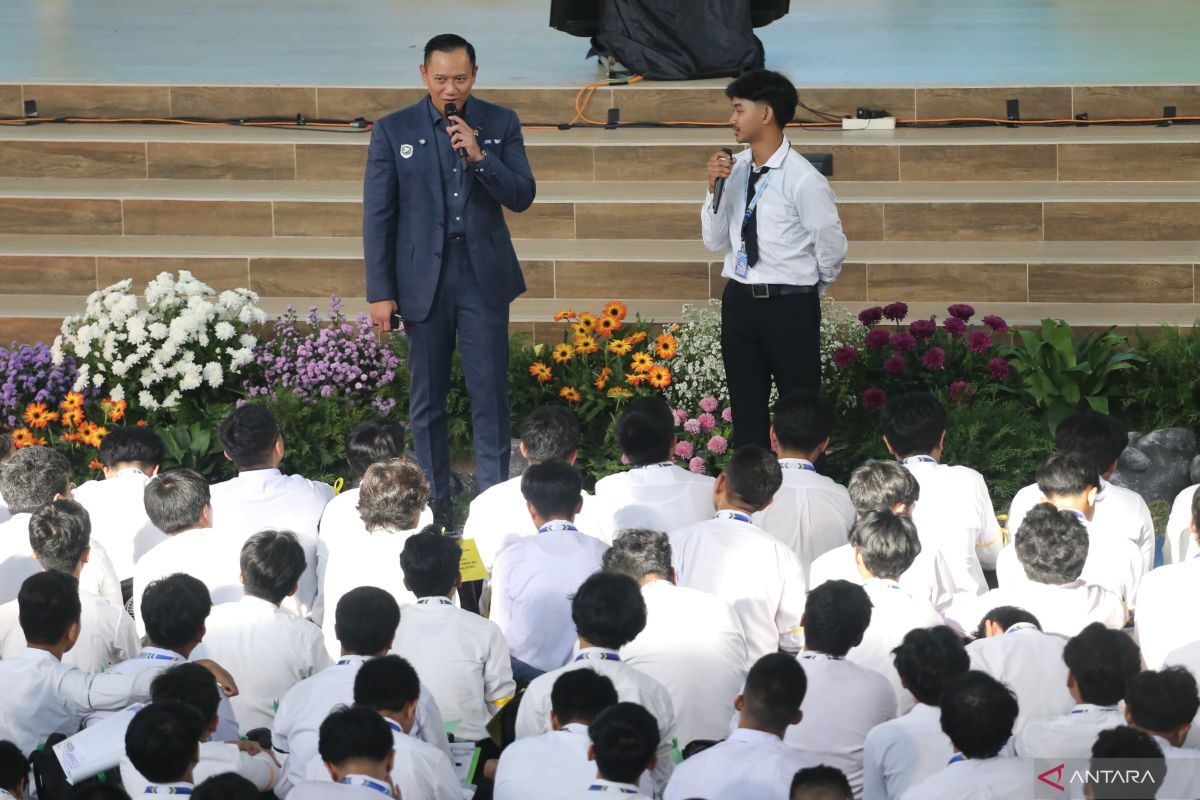 Menko AHY ajak mahasiswa ITS pahami tantangan dan tren global