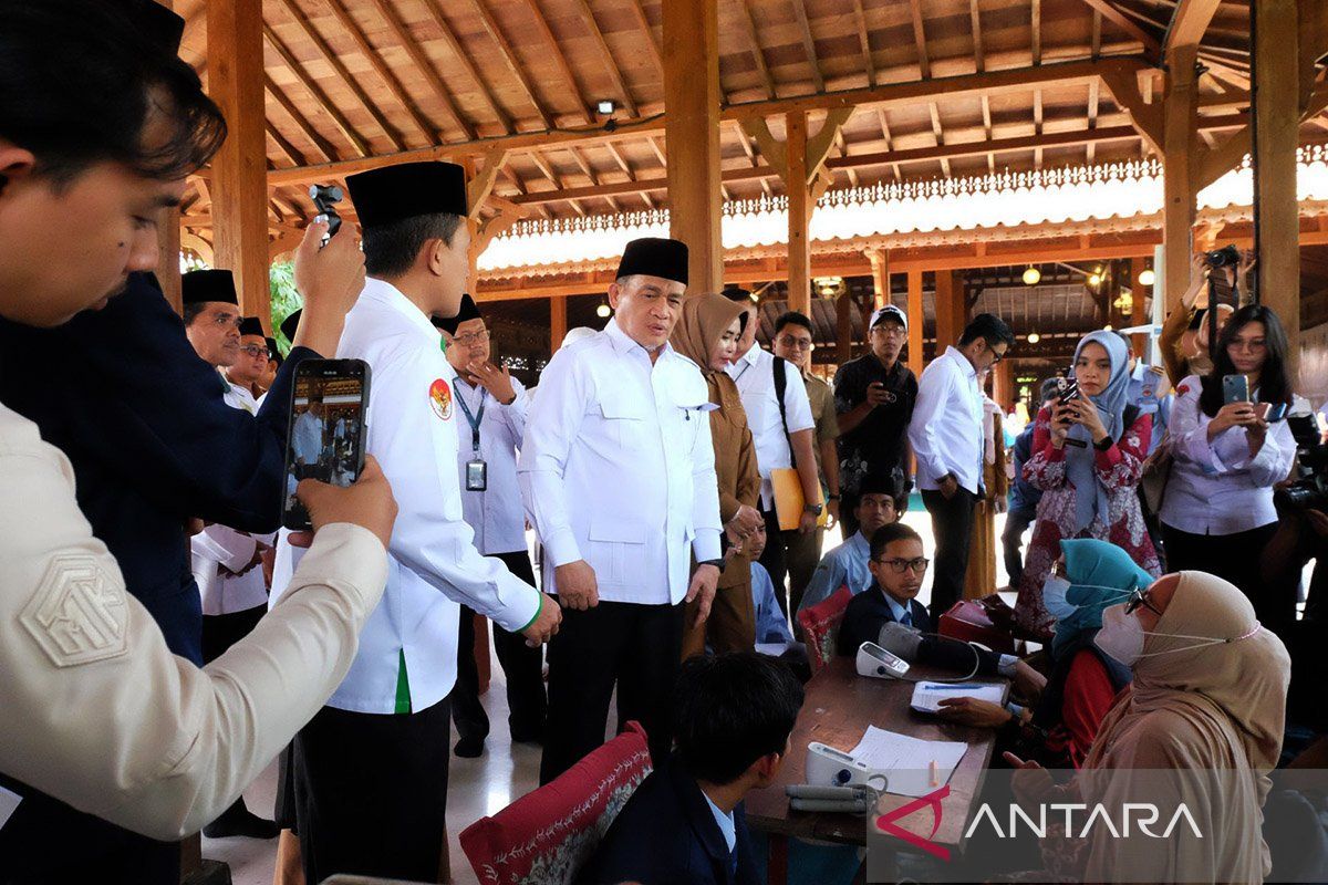 Wamenag pastikan program CKG siswa di Sidoarjo berjalan baik