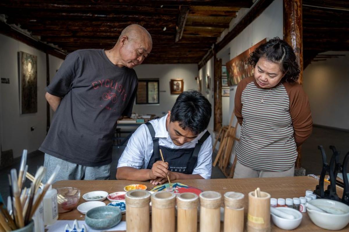 Tren baru kehidupan lansia yang dinamis di China Barat Daya