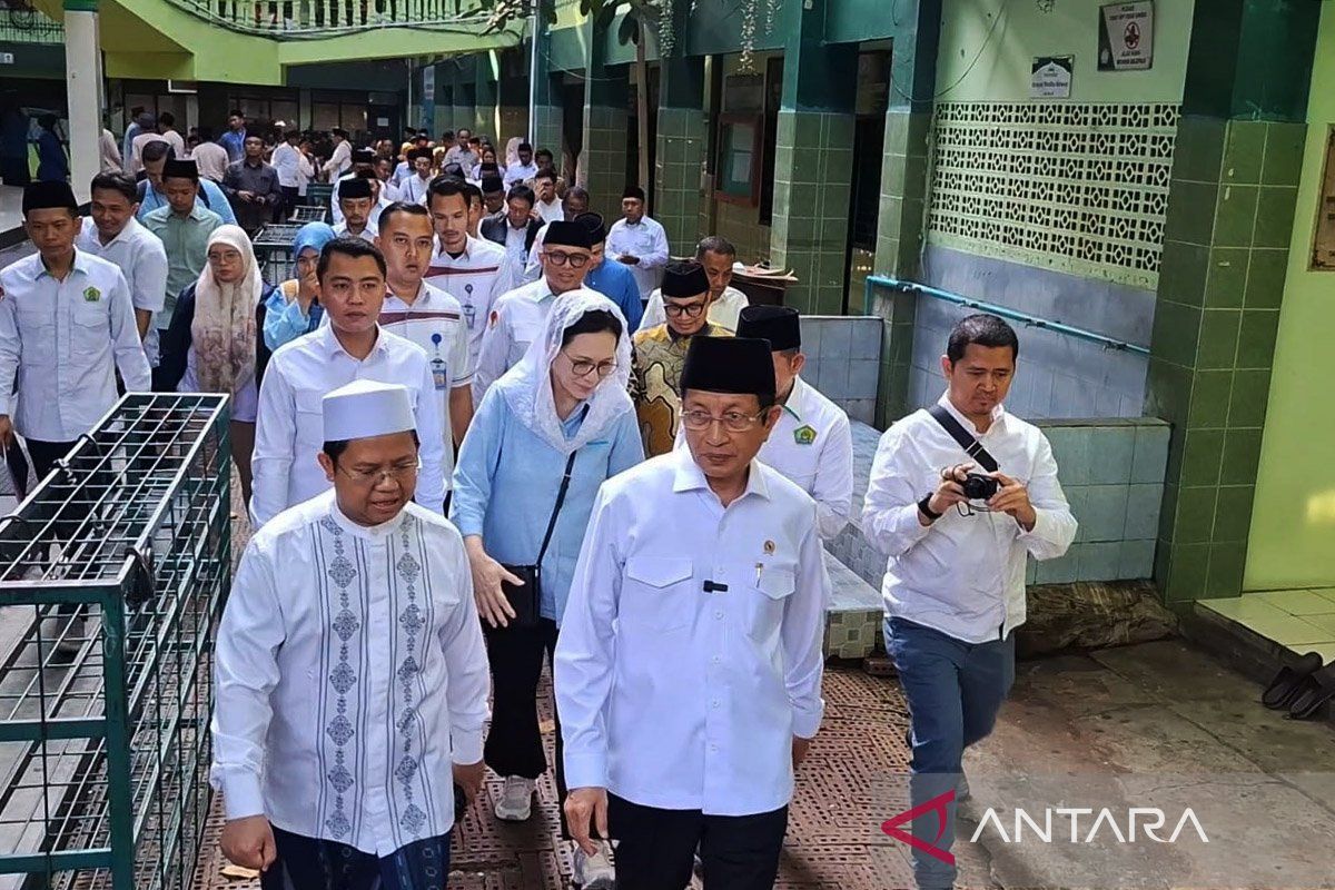 Menag: CKG di pesantren bukti kebijakan pemerintah yang inklusif