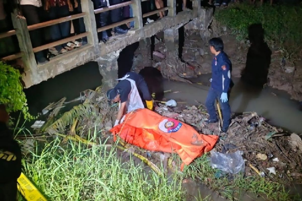 Seorang pelajar tewas usai pesta miras oplosan