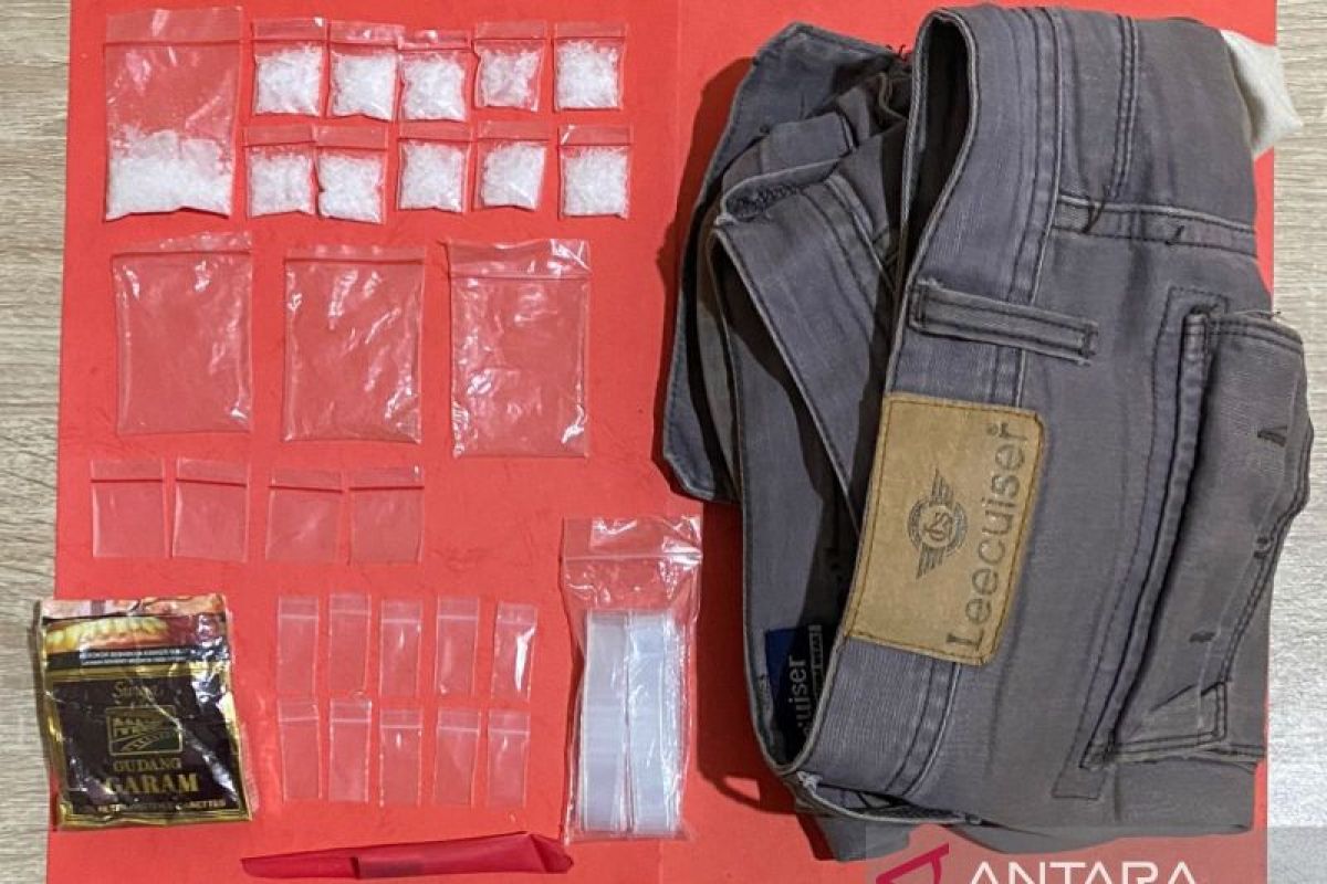 Sempat melarikan diri, pengedar sabu asal Oki Sumsel berhasil diringkus polisi Bangka Selatan