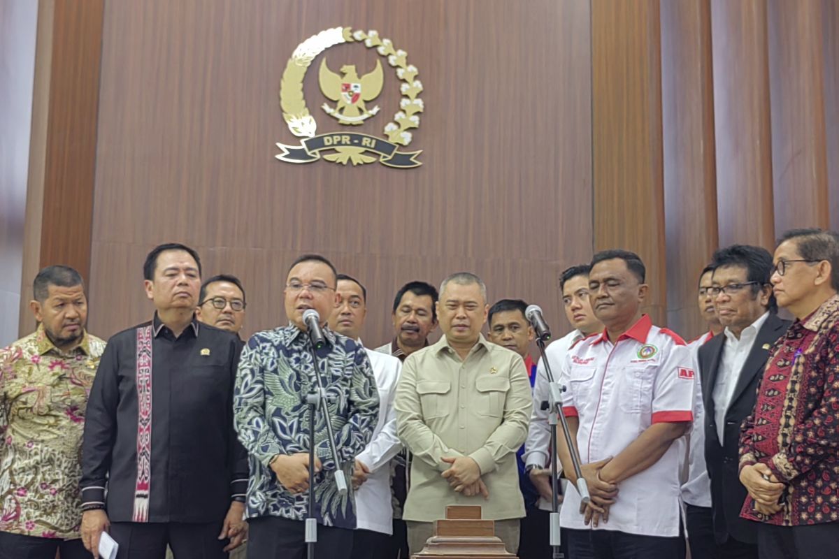 DPR minta pemerintah tak sulitkan pelaku usaha soal pemutaran lagu