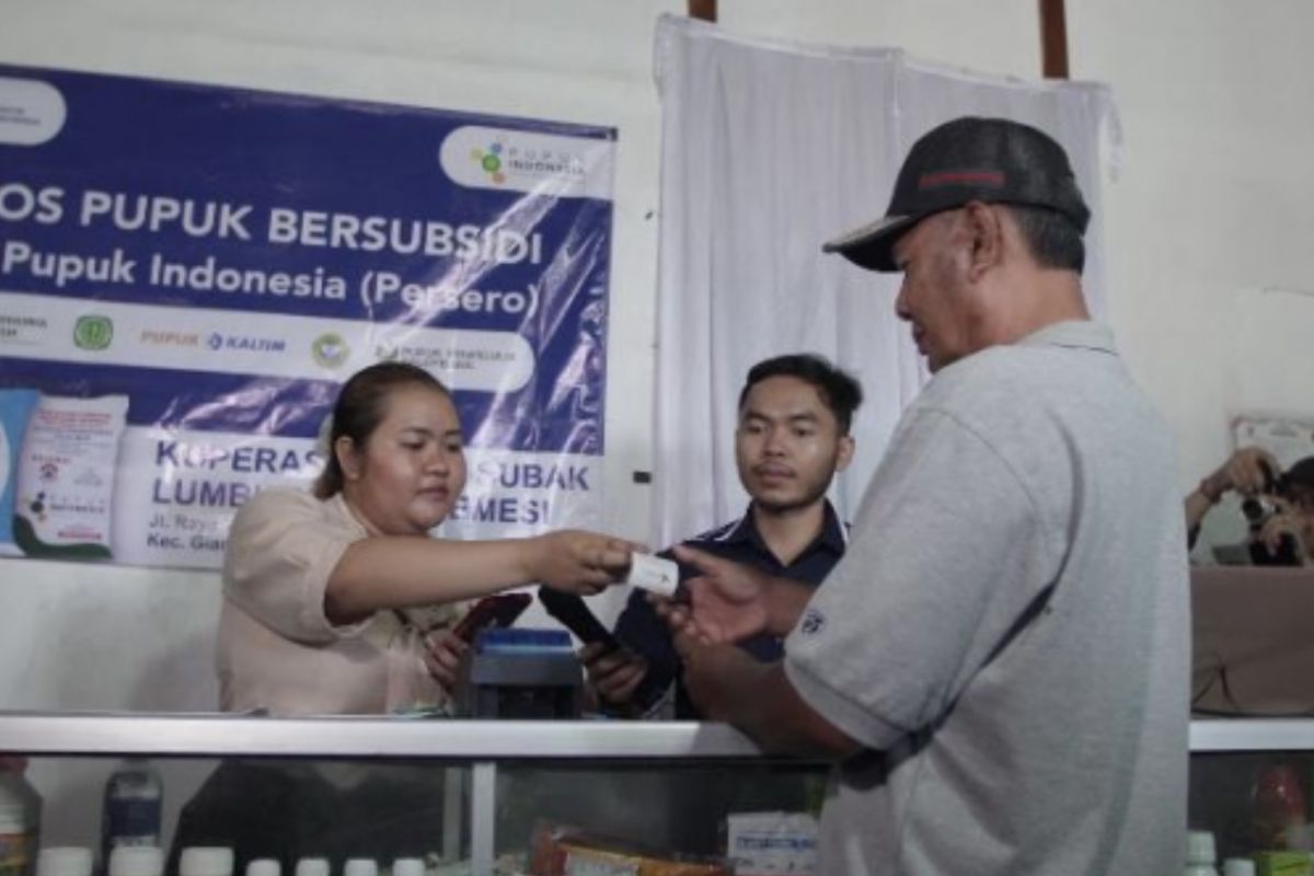 Indonesia launches handover points to tighten fertilizer control