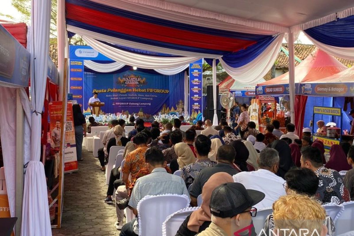 FIFGroup Cabang Lampung gelar hajatan di HUT ke-36