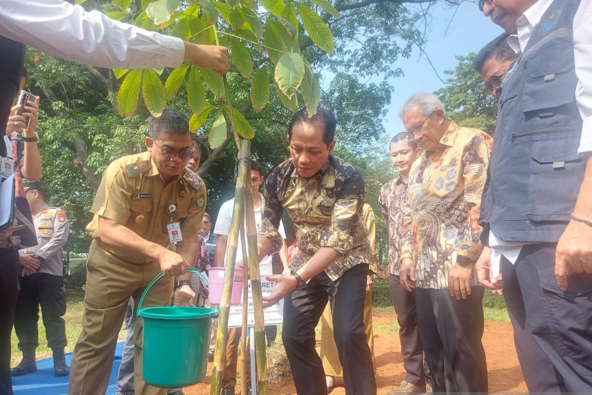 KLH wajibkan kawasan industri miliki sistem pemantau kualitas udara