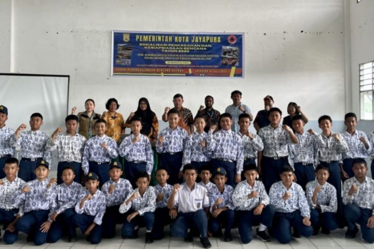 Pemkot Jayapura gencar sosialisasi kesiapsiagaan bencana di sekolah