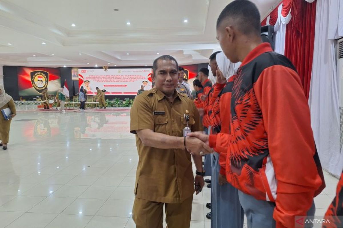 Pemkot Balikpapan kukuhkan Duta Pancasila dan buka pelatihan Paskibraka