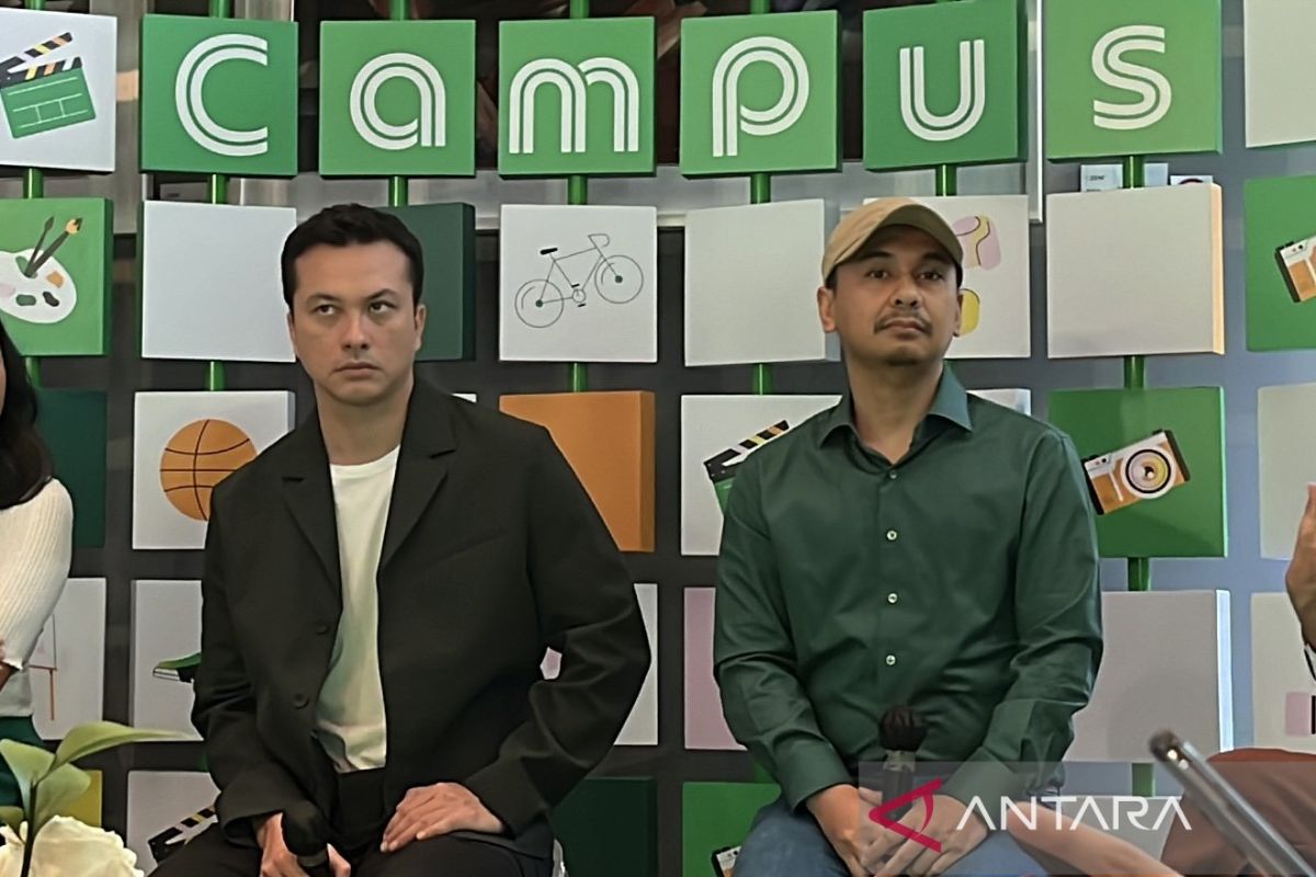 Begini kiat Raditya Dika dan Nicholas Saputra dekati Gen Z