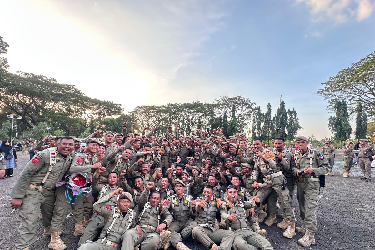 408 PPPK Satpol PP Sulsel terima SPMT