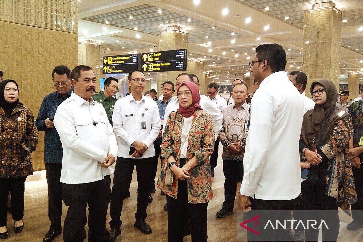 MenPAN RB pastikan layanan imigrasi All Indonesia di Bali inklusif