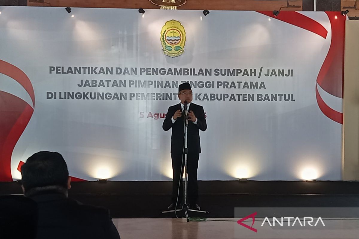 Pemkab Bantul merotasi pejabat lima pimpinan tinggi pratama