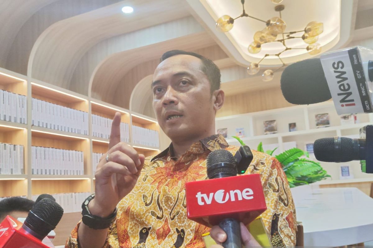 Indonesia plans decree for extra Independence Day holiday