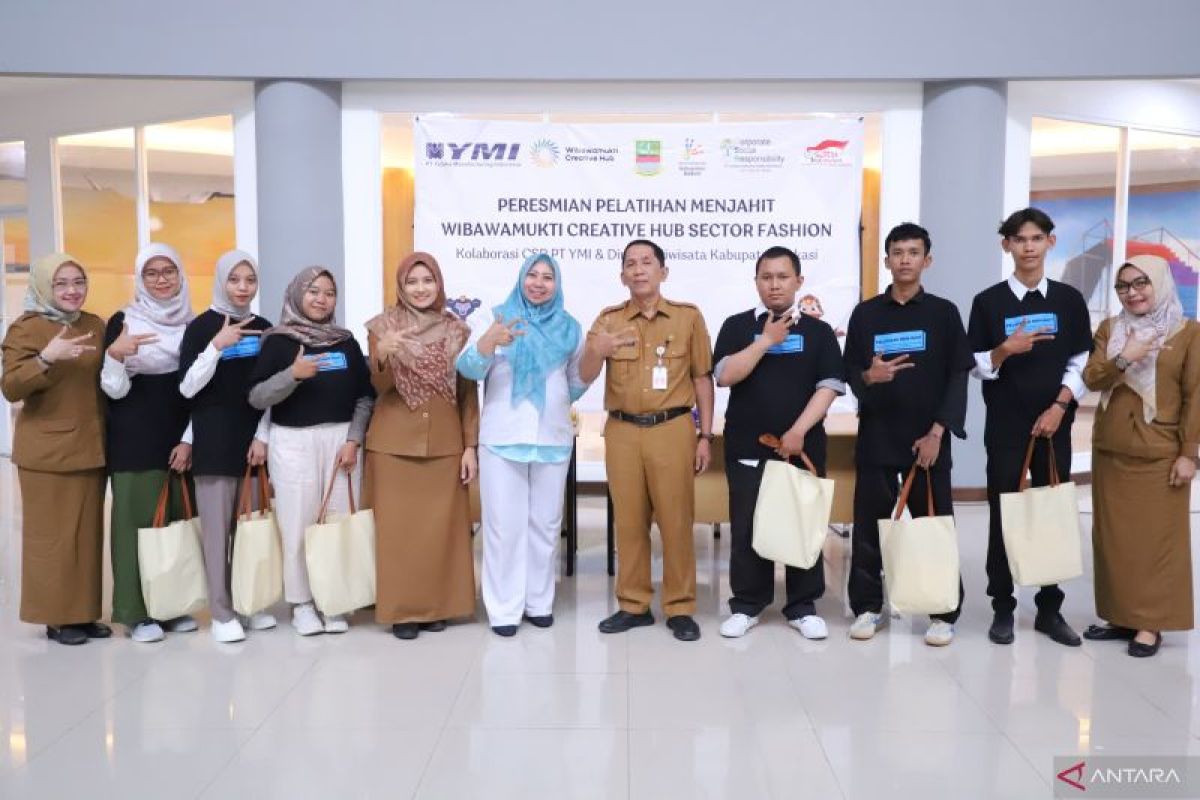 Dinas Pariwisata Bekasi gandeng swasta cetak wirausaha fesyen