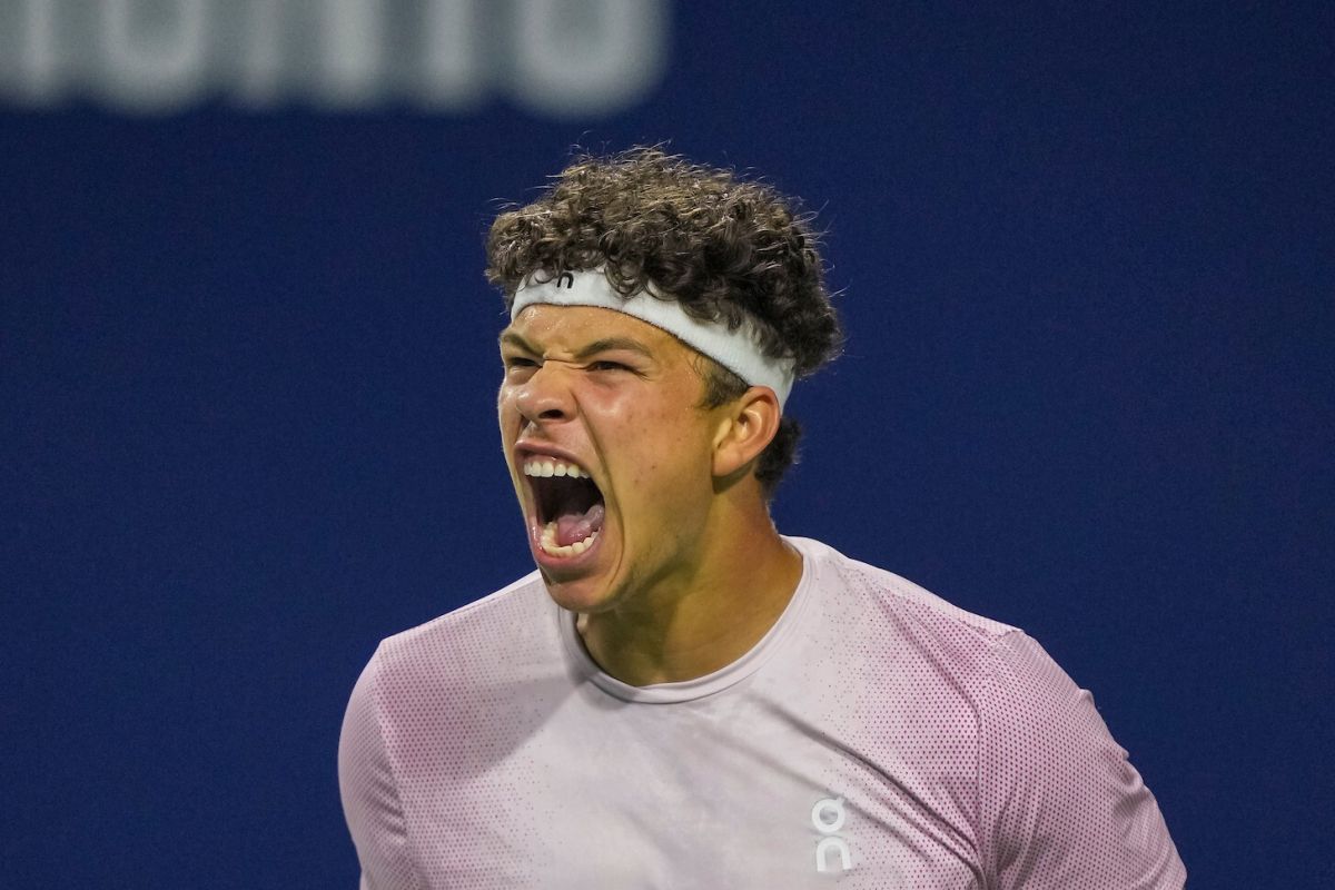 Shelton singkirkan De Minaur untuk hadapi Fritz di semifinal Toronto