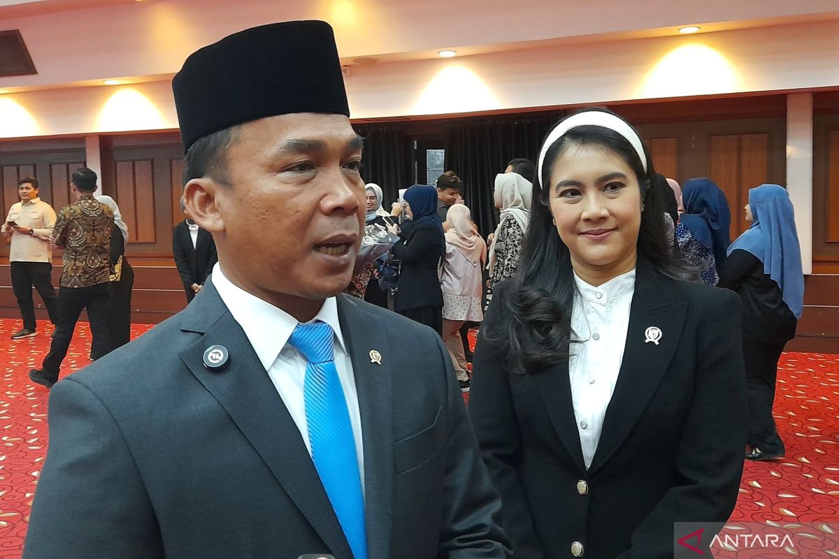 Six priority programs key to boost economy: minister