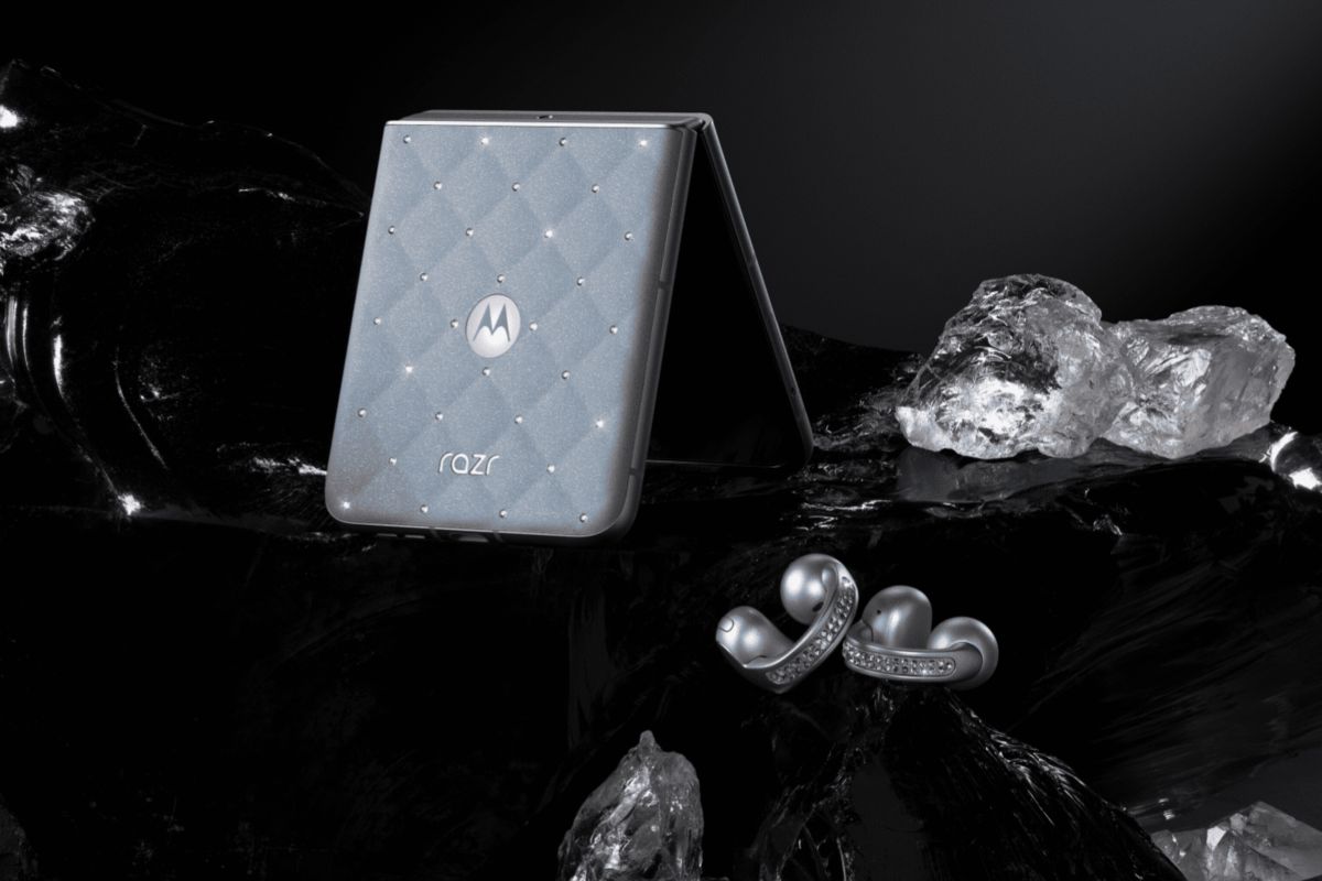 Motorola rilis Razr 2025, "bling-bling" dengan kristal Swarovski