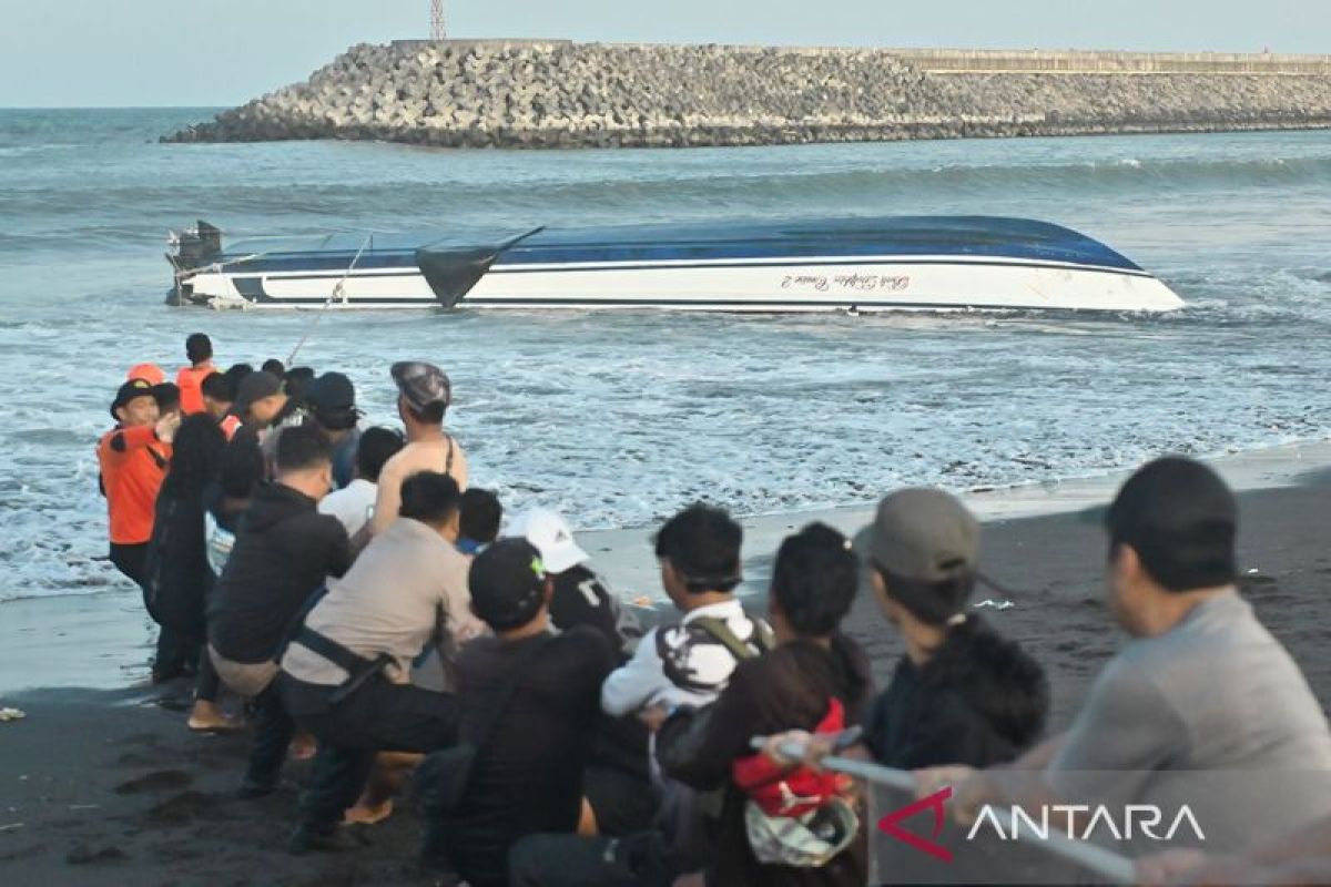 Menhub minta penanganan insiden kapal Bali Dolphin Cruise 2 dipercepat