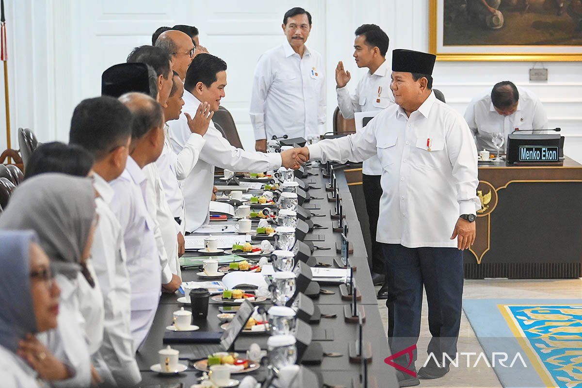 Presiden Prabowo sebut tak ada reshuffle, ini respons menteri-menteri