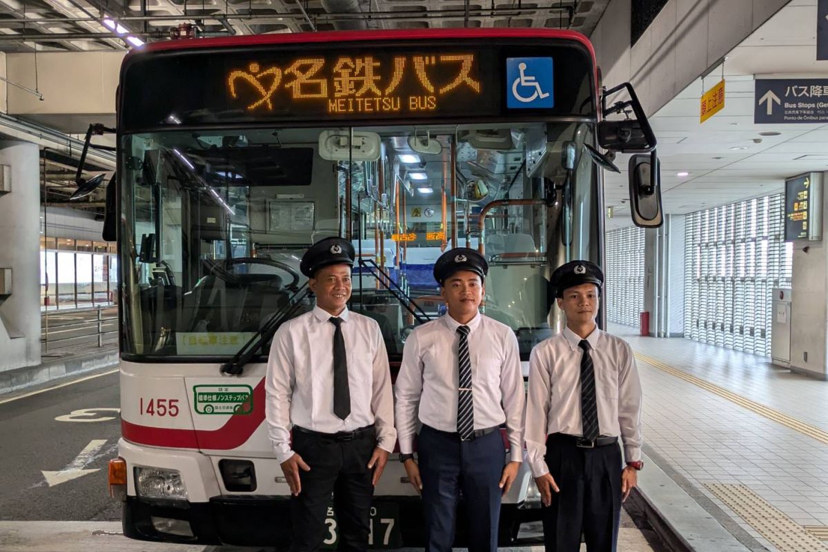 Tiga kandidat driver bus profesional dari JIDS Karanganyar, jadi sorotan media Jepang