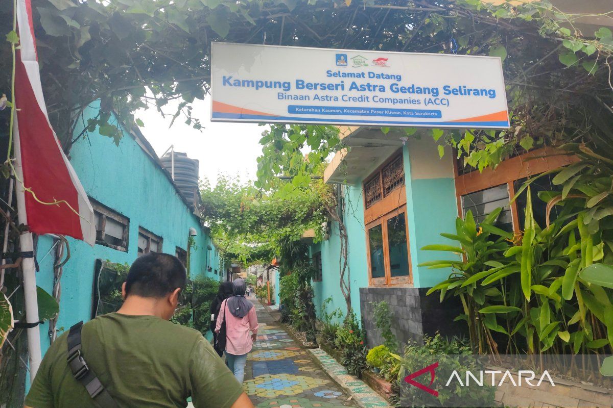 Kampung Berseri Astra hiasi sudut Solo