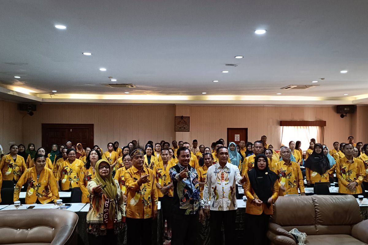 Pemkot Jayapura minta kepala SD meningkatkan mutu pendidikan