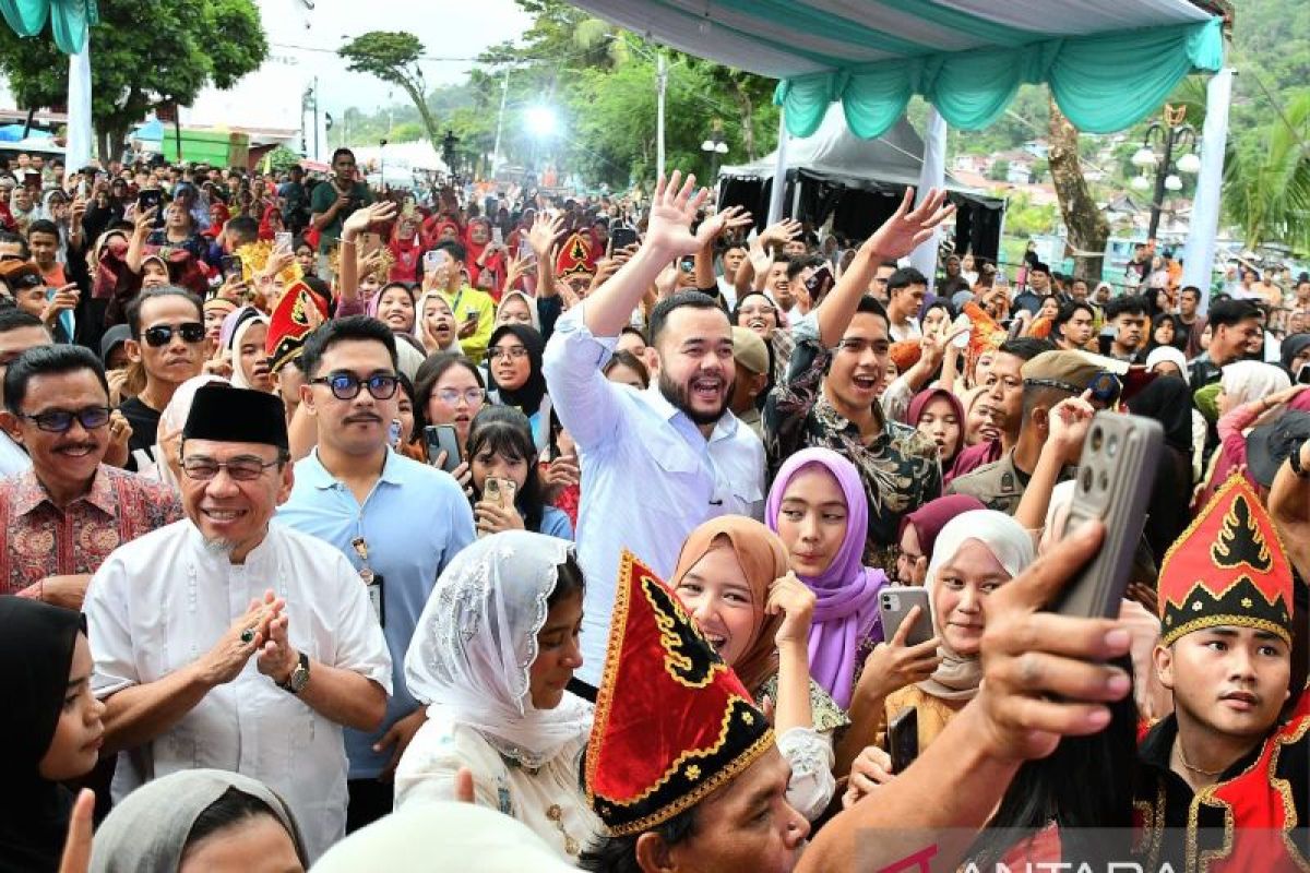Karnaval Kota Tua Padang  tampilkan harmoni etnis dan budaya