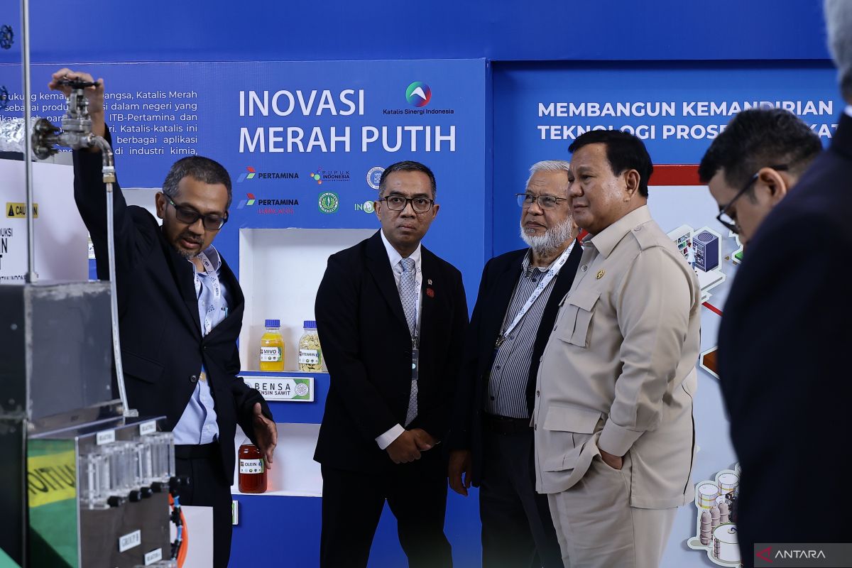 Prabowo urges Indonesian scientists to boost industrial innovation