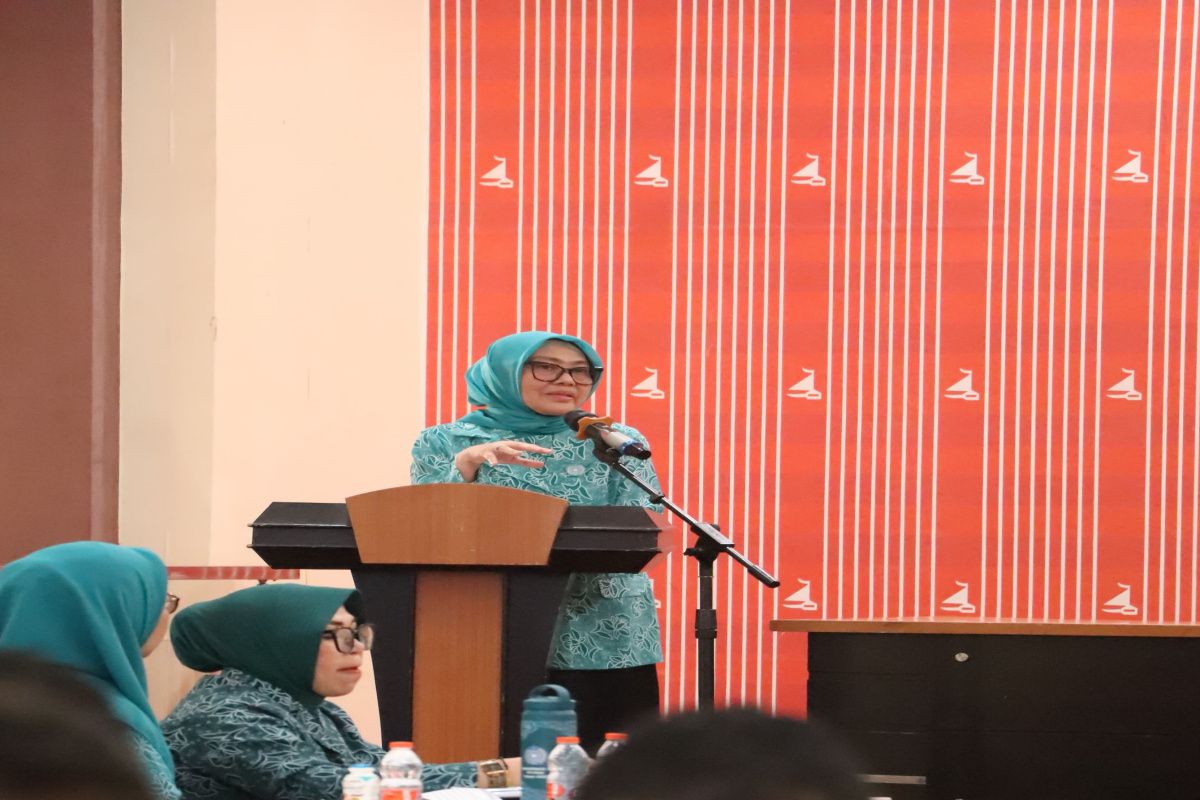 TP PKK Sulbar tekankan pentingnya pola asuh anak