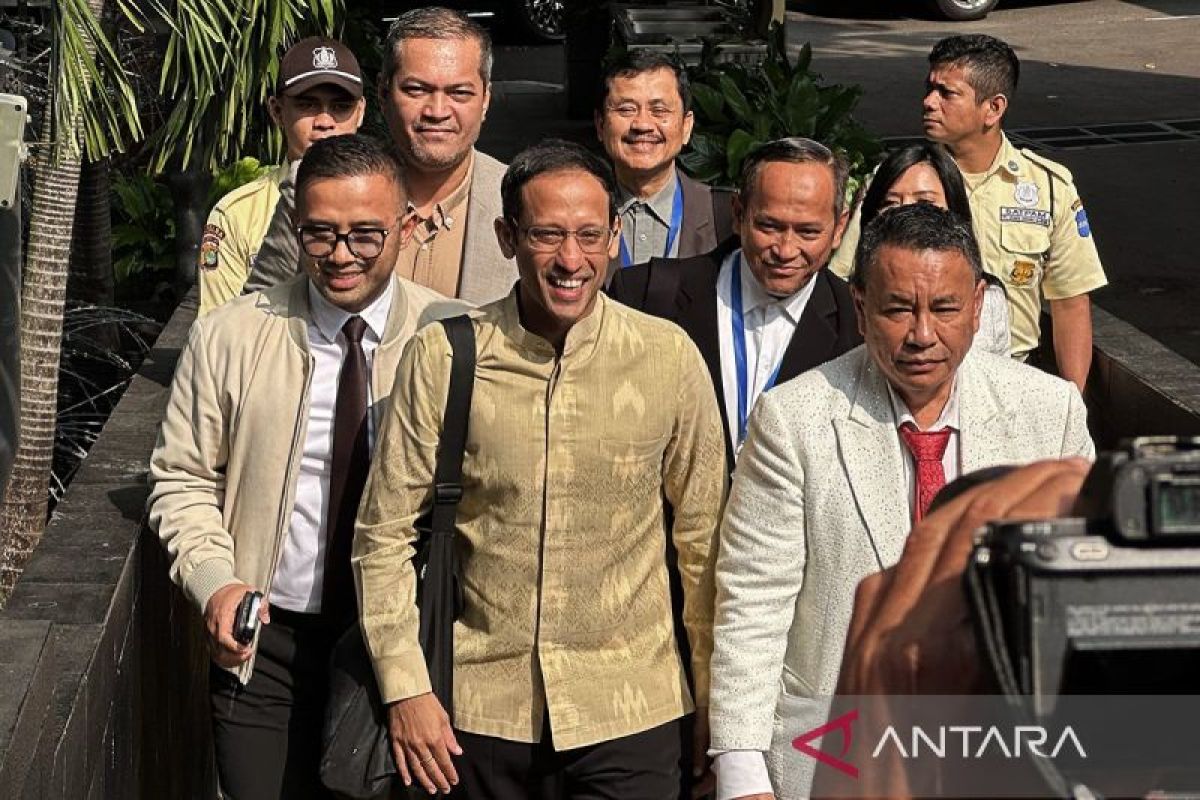 Nadiem Makarim tiba di Gedung Merah Putih KPK