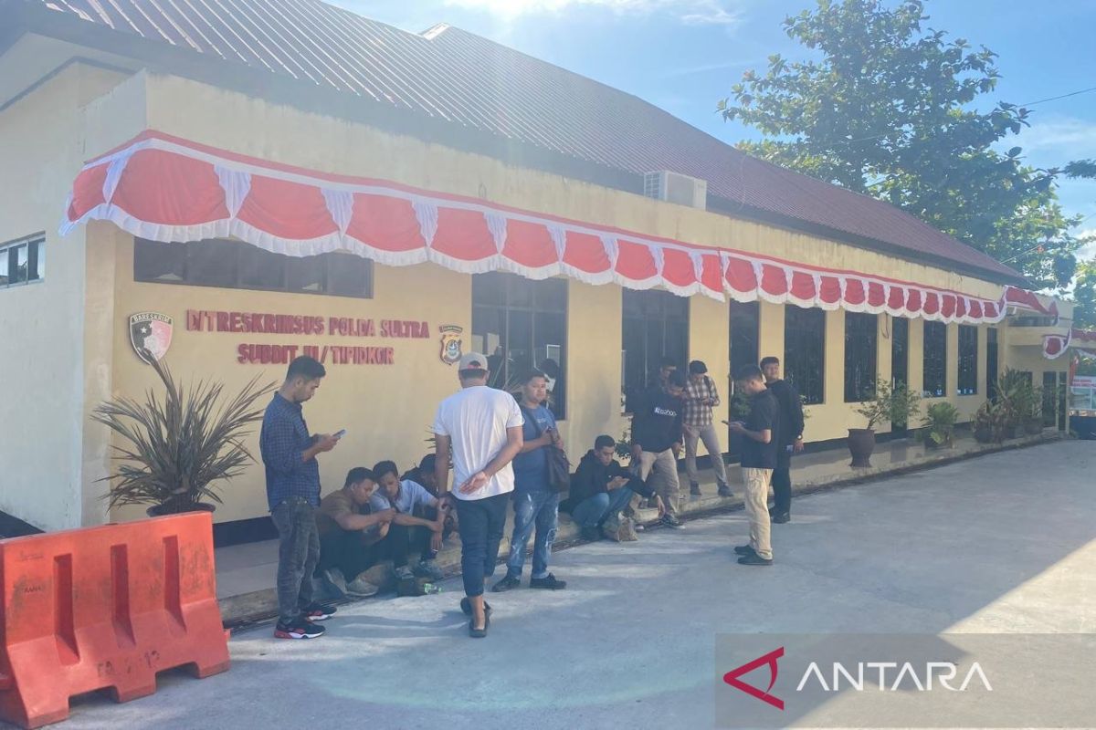 Polda Sultra benarkan KPK periksa terduga korupsi yang terjaring OTT