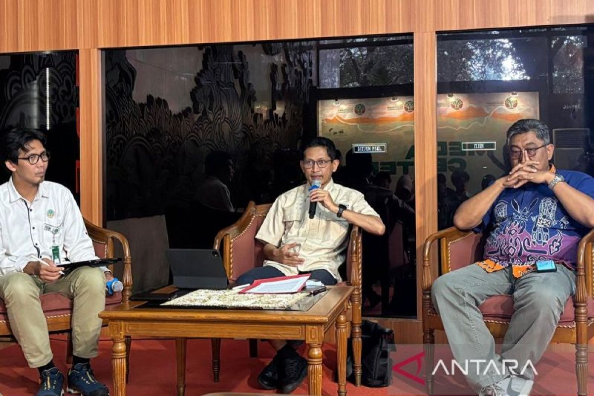 Kemenhut kejar penetapan hutan adat seluas 70.688 Ha selesai 2025