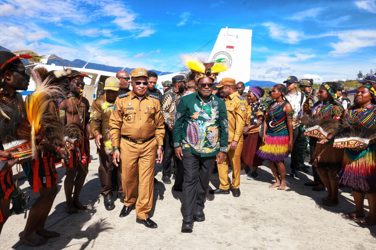 Kabupaten Puncak tingkatkan kualitas SDM melalui beasiswa