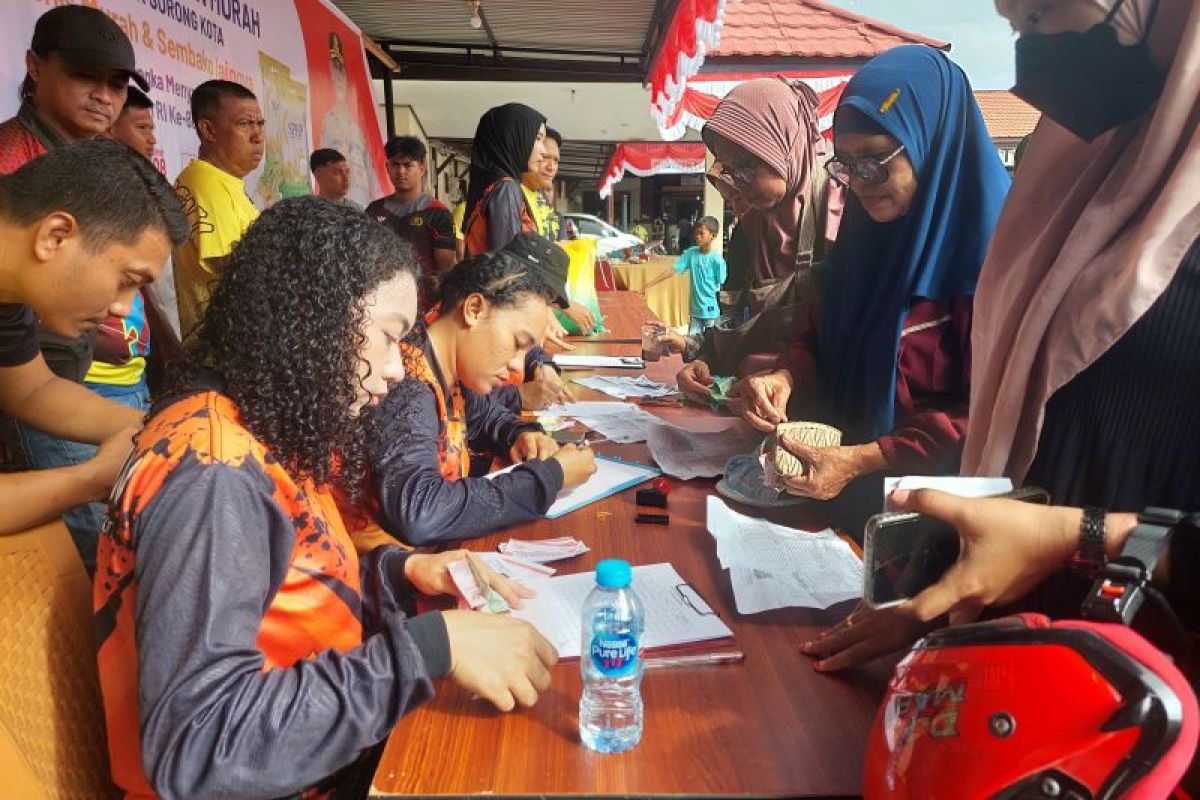 Polresta dan Bulog Sorong gelar pangan murah untuk masyarakat