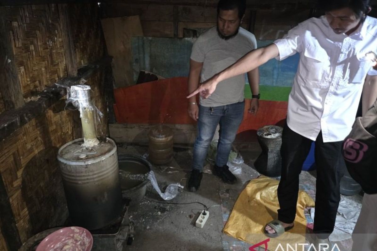Polres Jayawijaya ungkap rumah produksi minuman alkohol lokal di Wamena
