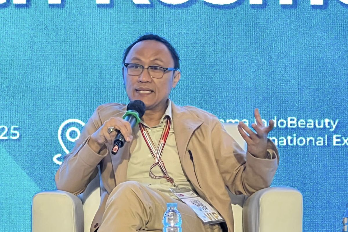 BPJPH ajak industri kosmetik siap hadapi wajib halal pada 2026