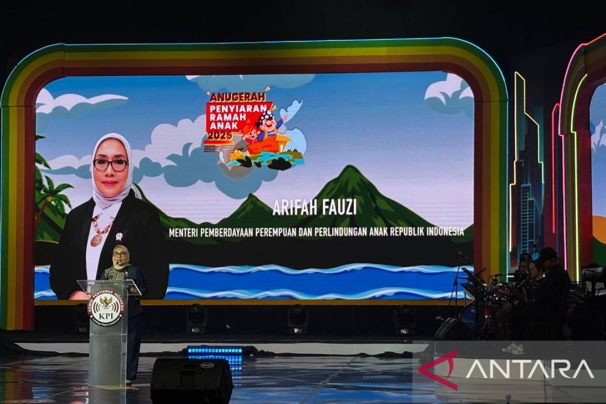 Minister asks broadcasters to create child-friendly programs