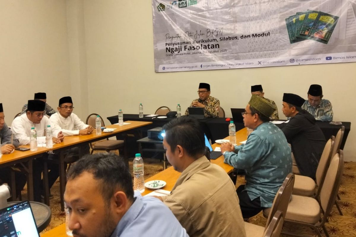 Kemenag susun modul ngaji fasolatan untuk permudah belajar shalat