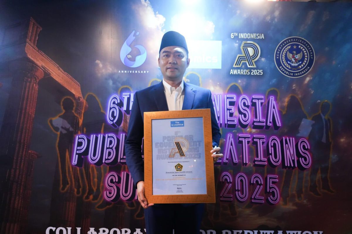 Kemenag terima penghargaan Popular Government Institutions 2025