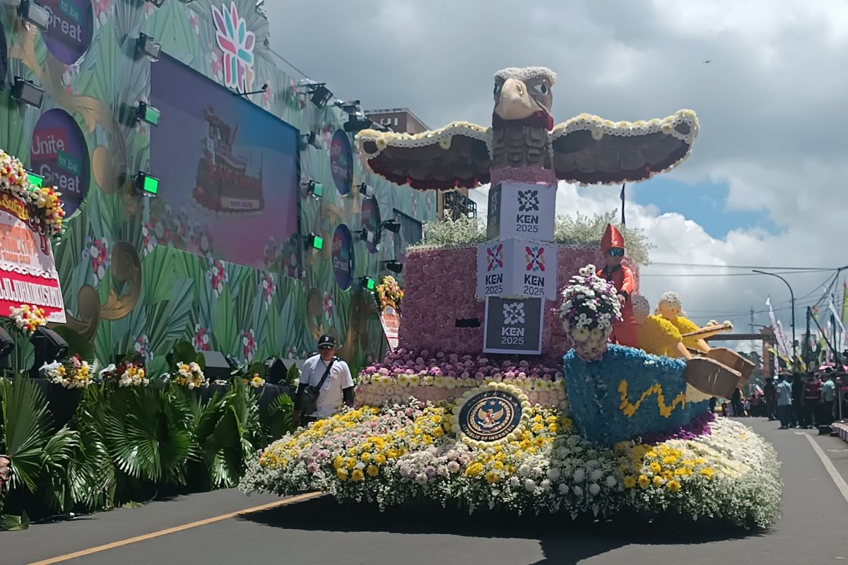 Menpar: Festival Bunga di Tomohon ajang kreativitas dan kebersamaan
