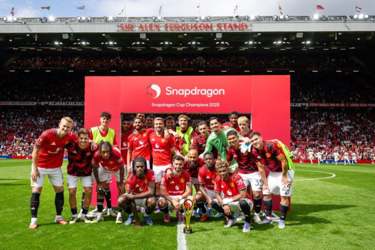 MU tutup pramusim dengan menang adu penalti 5-4 atas Fiorentina