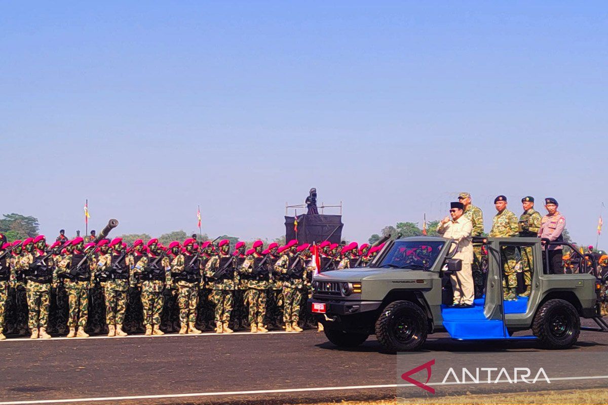 Warga tumpah ruah ke Batujajar saksikan pengukuhan Wakil Panglima TNI
