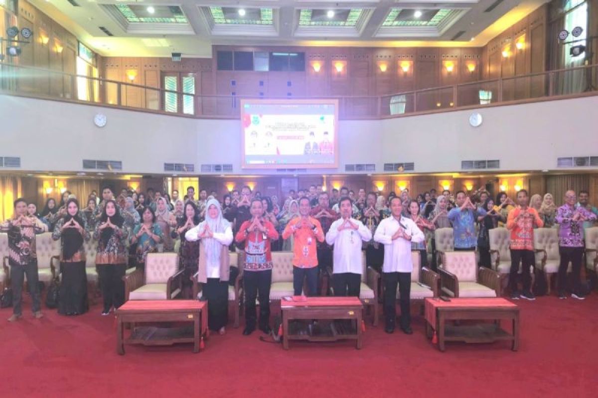 Disarpustaka Kapuas beri pelatihan penyusunan arsip bagi OPD