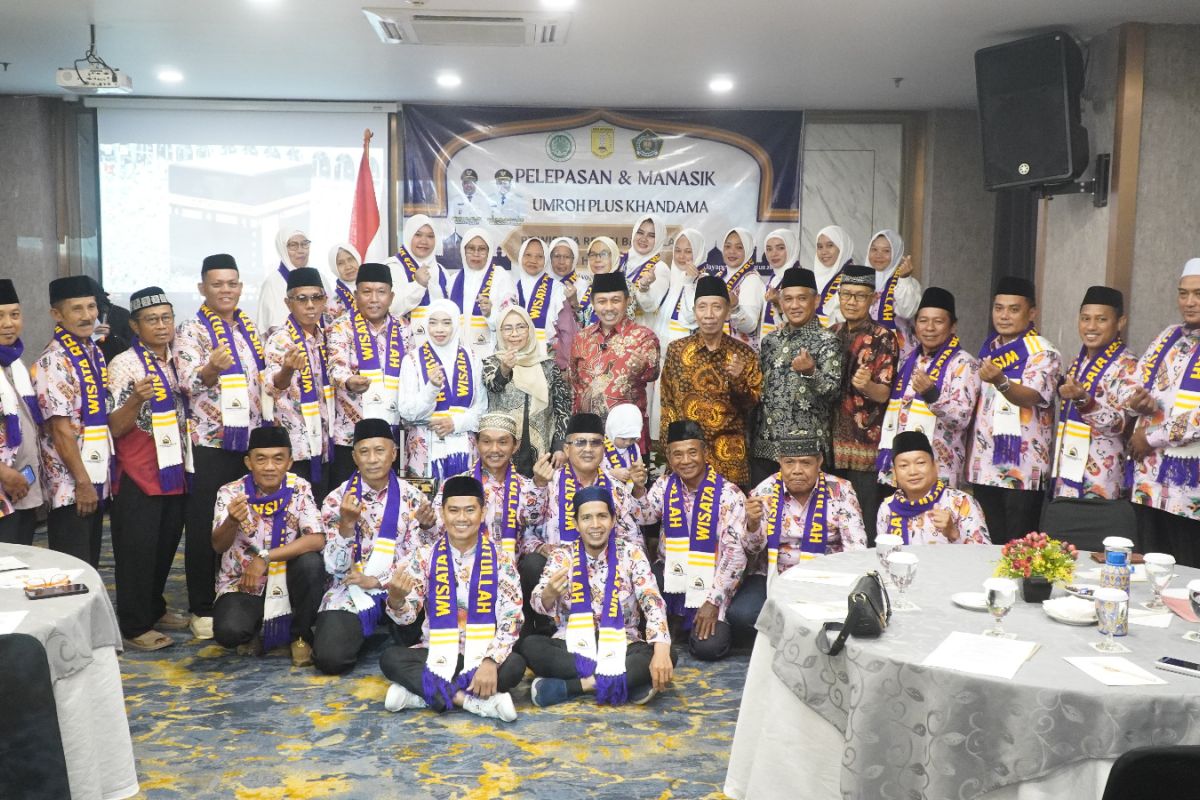 Pemkot Jayapura berangkatkan 18 peserta umrah di Tanah Suci Makkah