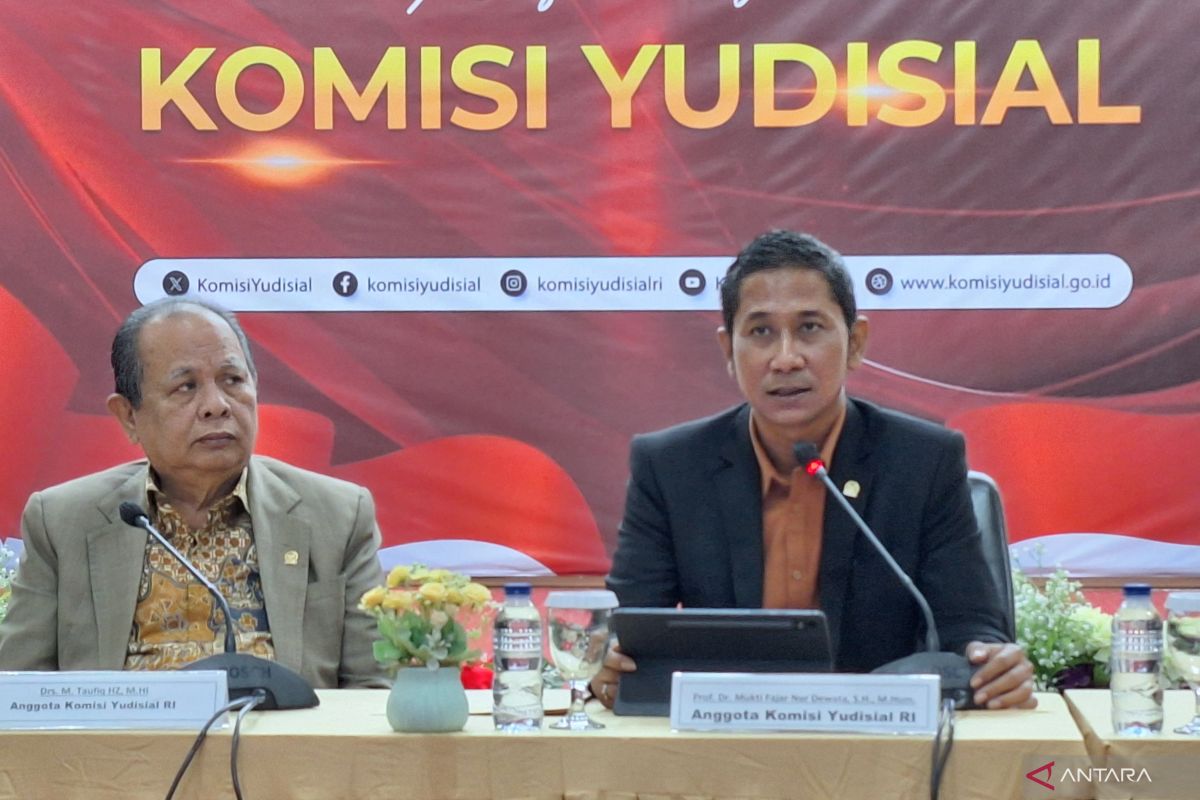 KY tegaskan seleksi calon hakim agung-ad hoc dilakukan sesuai standar