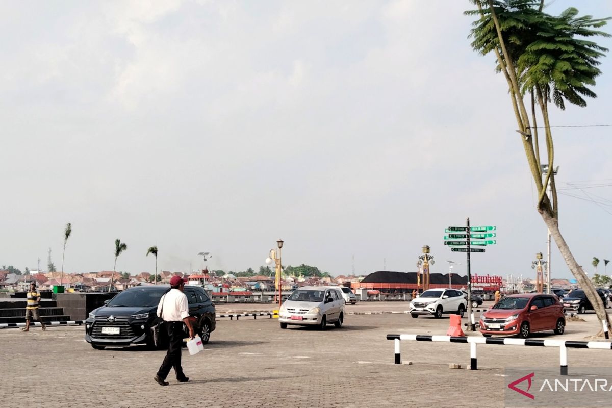 Pemkot Palembang lelang 40 unit  kendaraan dinas