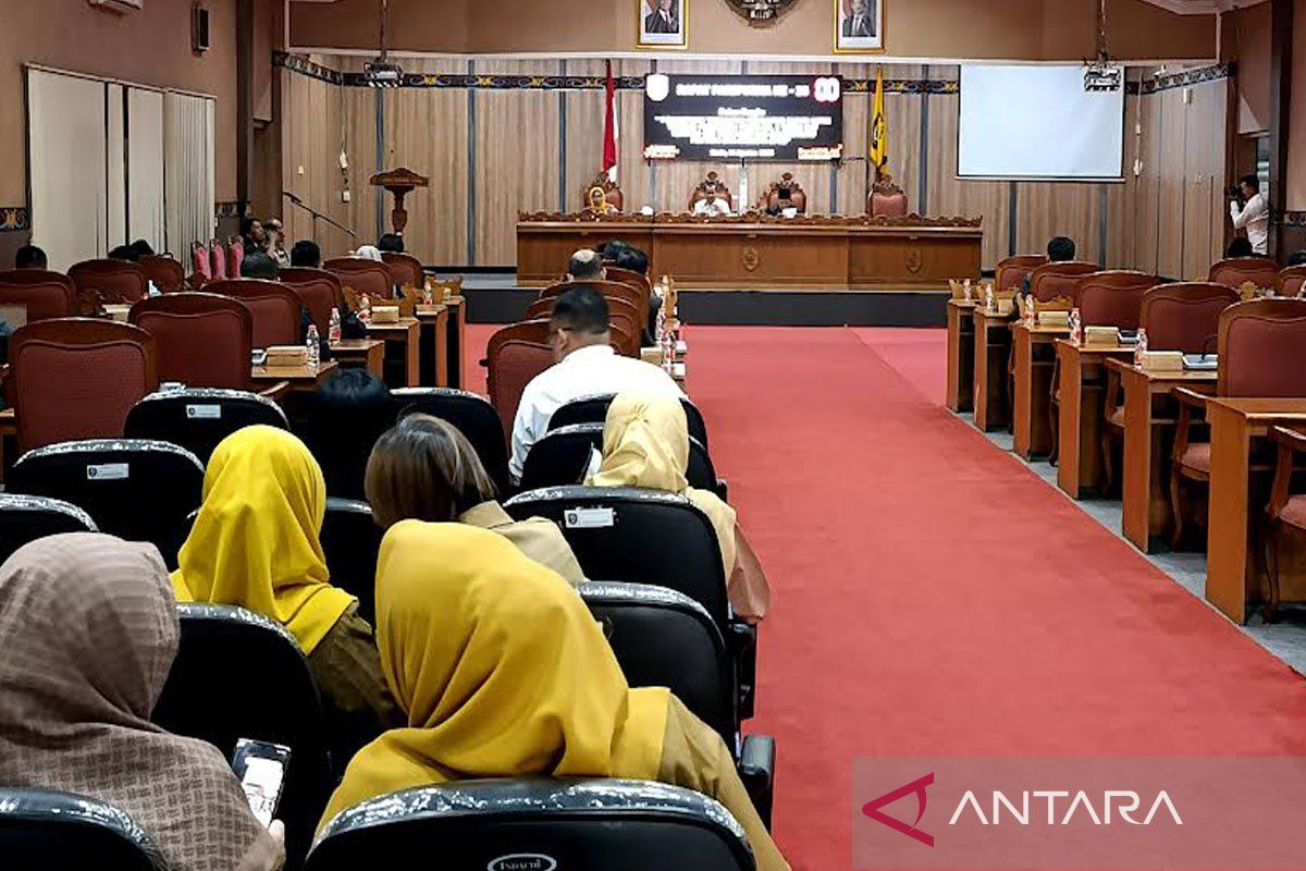 Bapemperda Kotim ajukan perubahan perda hak keuangan dan administrasi legislatif