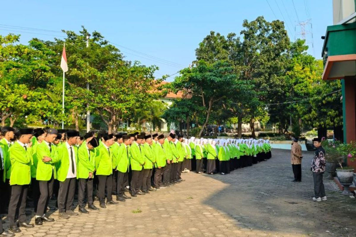 FITK  UIN Walisongo terjunkan ratusan mahasiswa ke sekolah dan madrasah