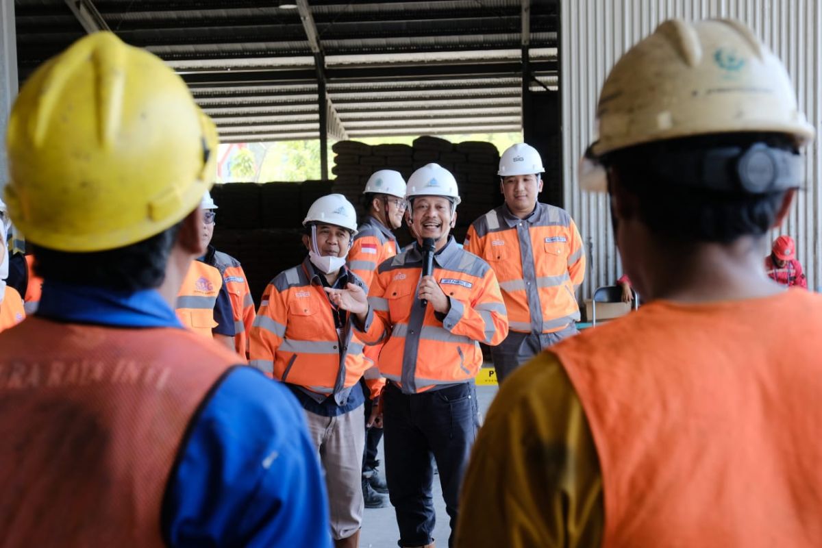Semen Gresik luncurkan Program SOBAT, bentuk apresiasi kepada para sopir