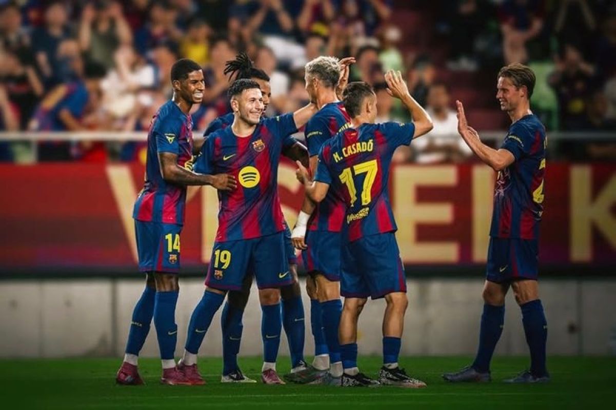 Barcelona menang dramatis atas Levante